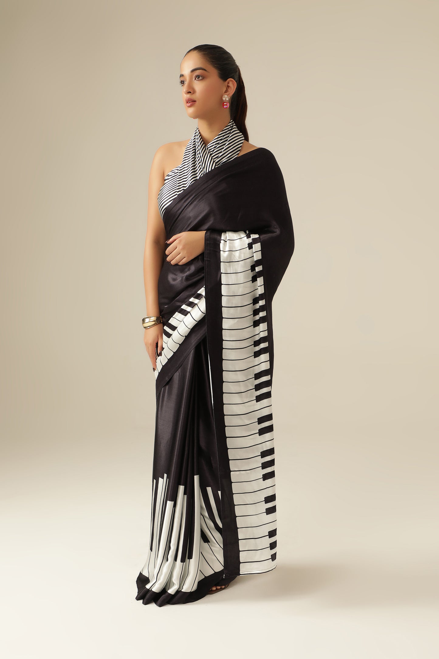 PIANO KEYS SAREE