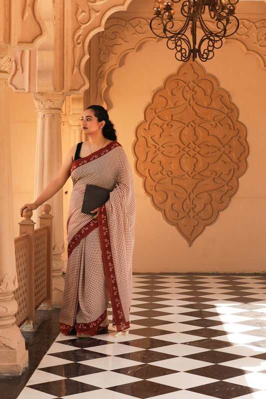 CHECKED MAYURA BORDER SAREE