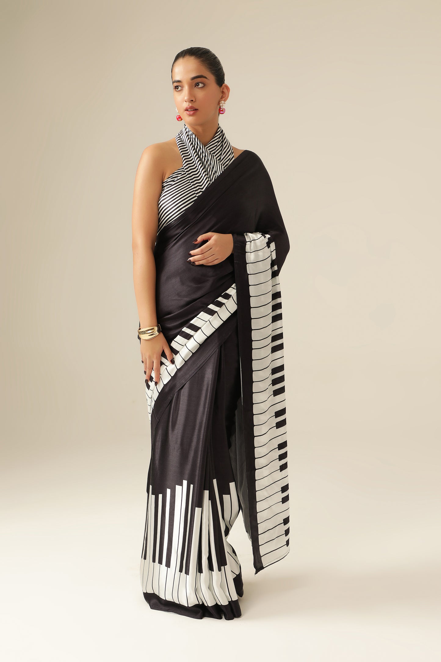 PIANO KEYS SAREE