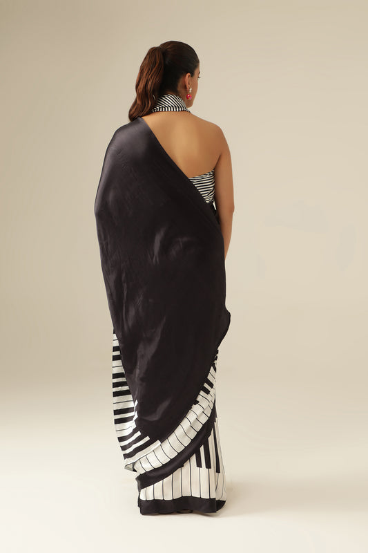 PIANO KEYS SAREE