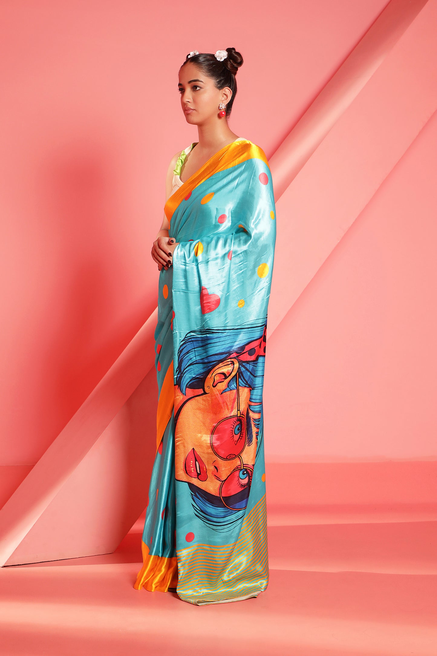 RETRO ROMANCE SAREE
