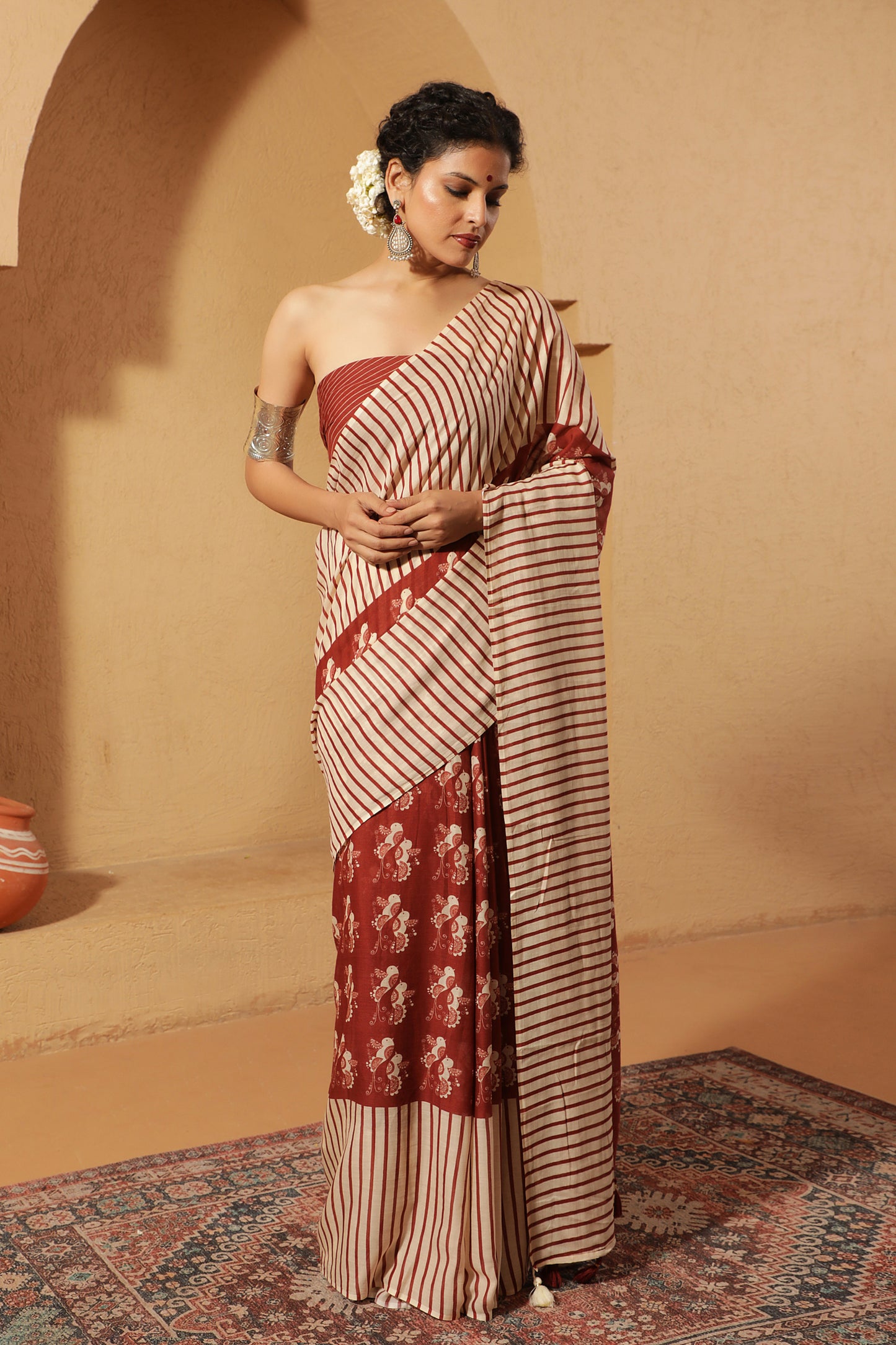 STRIPED RHYTHM SAREE
