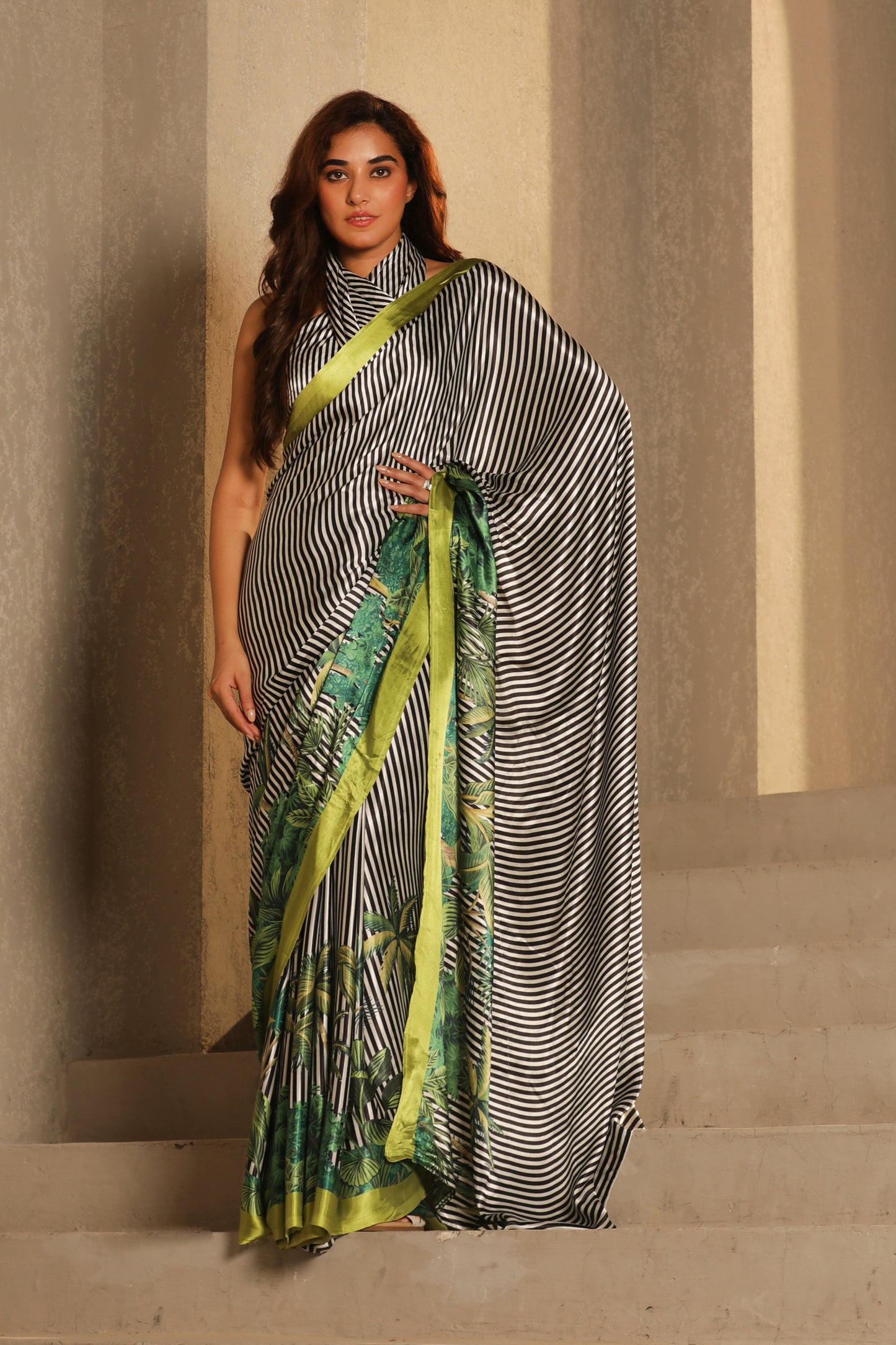 BLACK AND WHITE TROPICAL TREES  SAREE